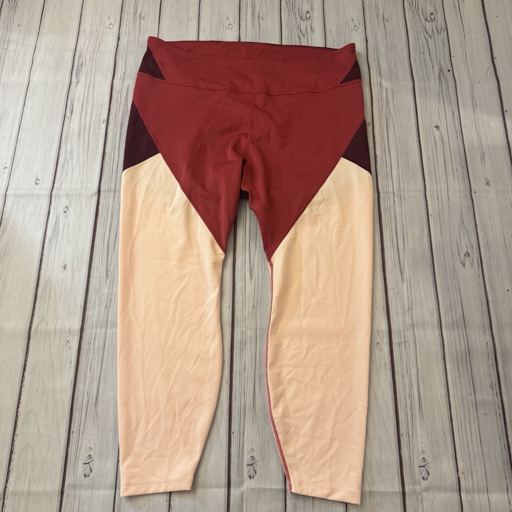 Nike Women's Plus One Color Block Tight Fit Novelty‎ Leggings Pink Red 2X